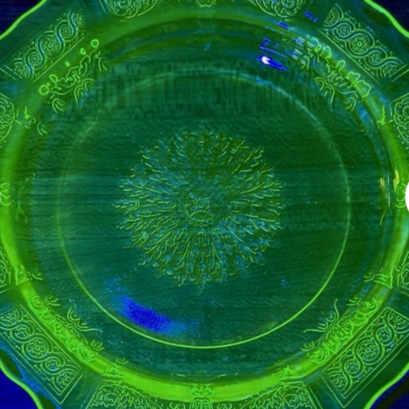 Vintage Uranium Vaseline Depression Glass Anchor Hocking Princess Pattern 8.5” - Picture 1 of 6